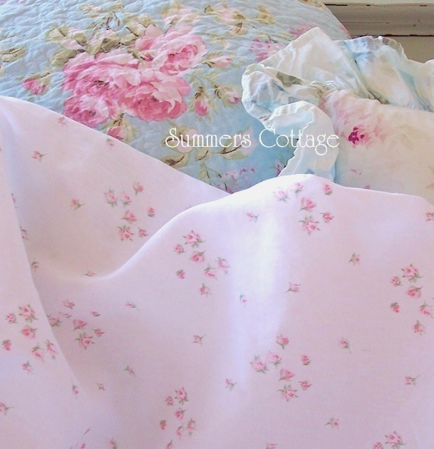 Petite Bouquet Pink Roses Sprinkles Sheet Set