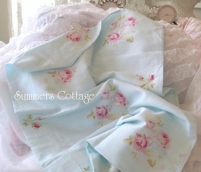 Aqua Blue Pink Roses